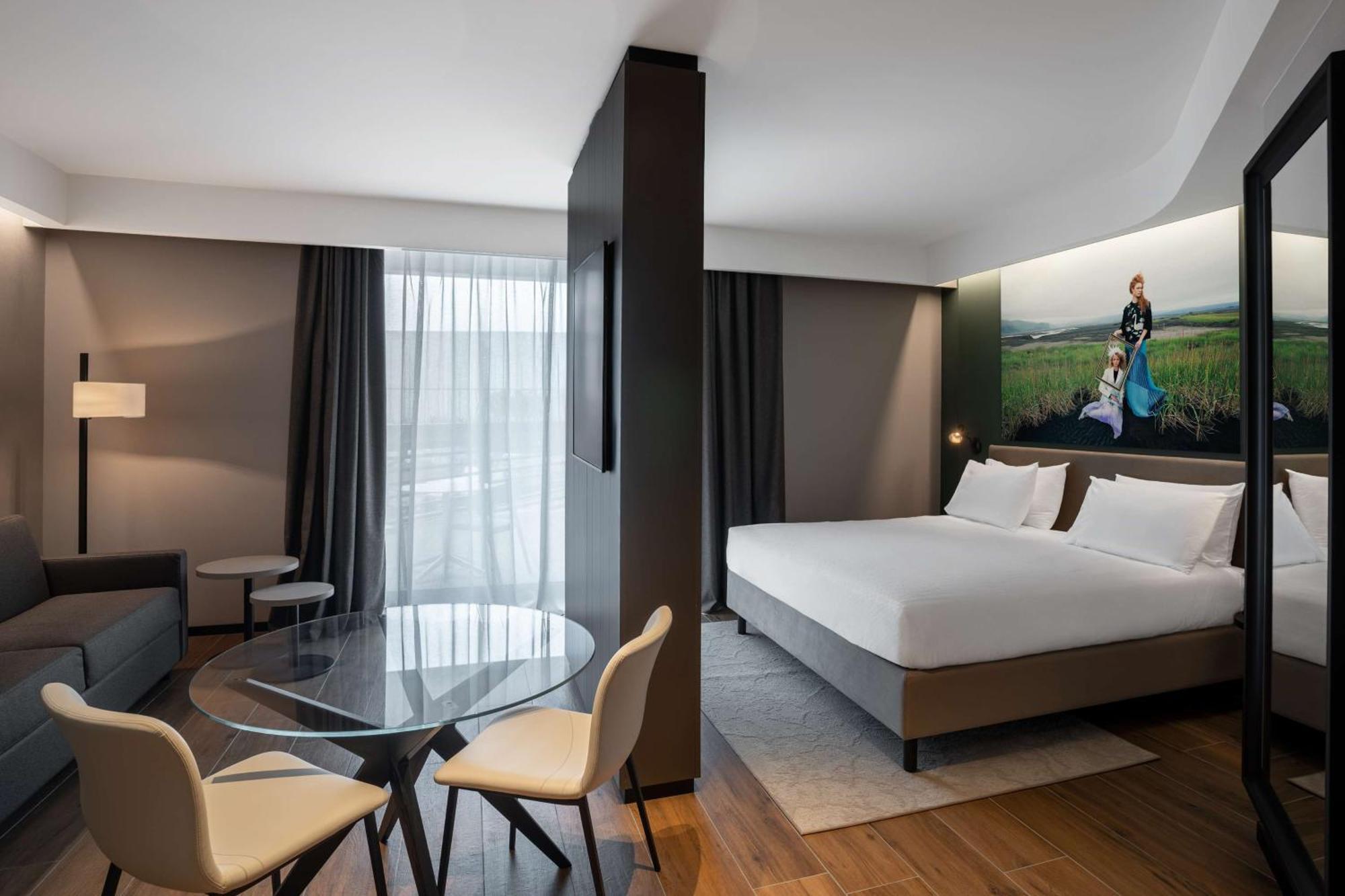Radisson Blu Hotel, Bergamo Choruslife المظهر الخارجي الصورة