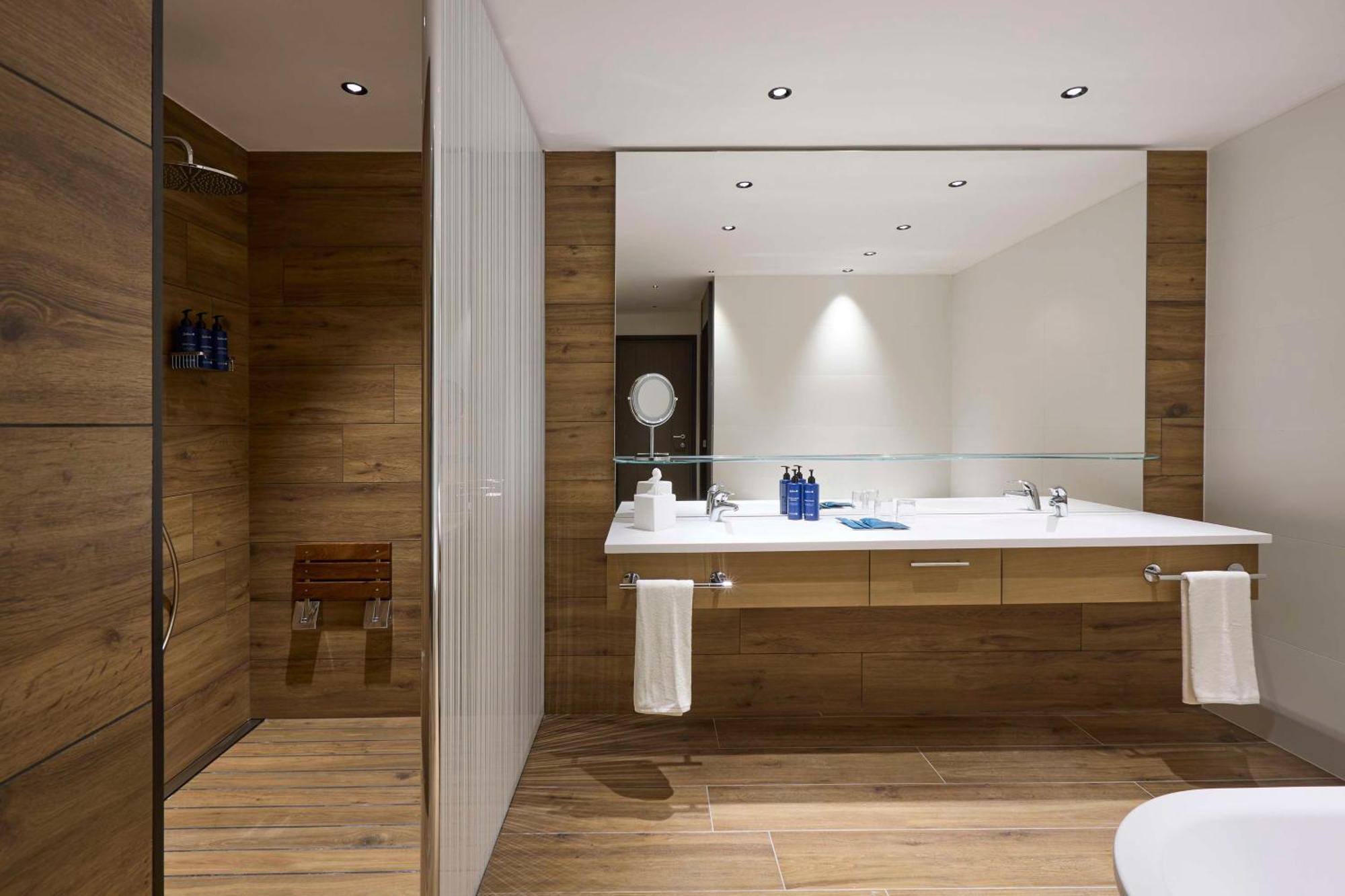 Radisson Blu Hotel, Bergamo Choruslife المظهر الخارجي الصورة