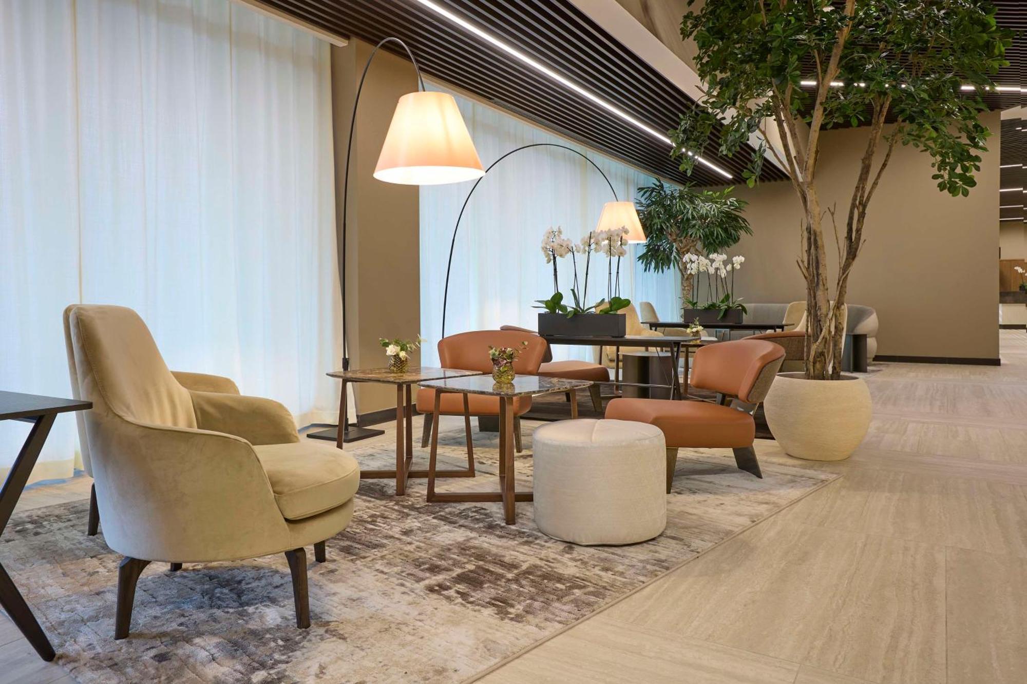 Radisson Blu Hotel, Bergamo Choruslife المظهر الخارجي الصورة