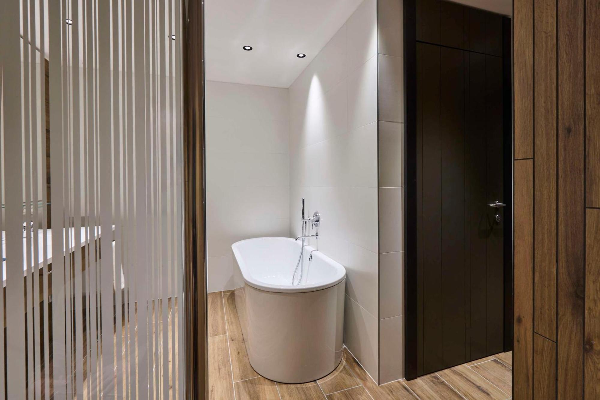 Radisson Blu Hotel, Bergamo Choruslife المظهر الخارجي الصورة