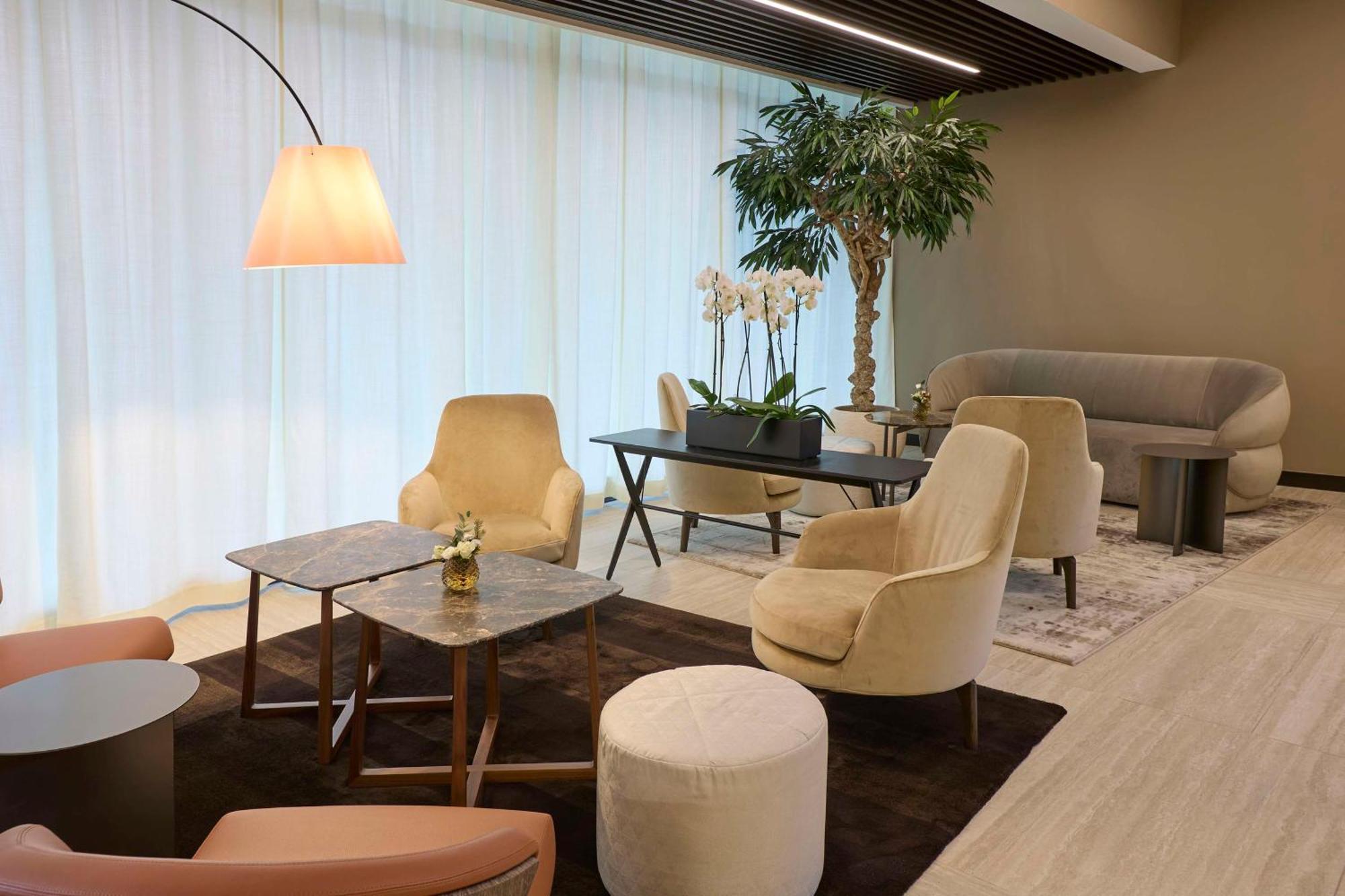 Radisson Blu Hotel, Bergamo Choruslife المظهر الخارجي الصورة