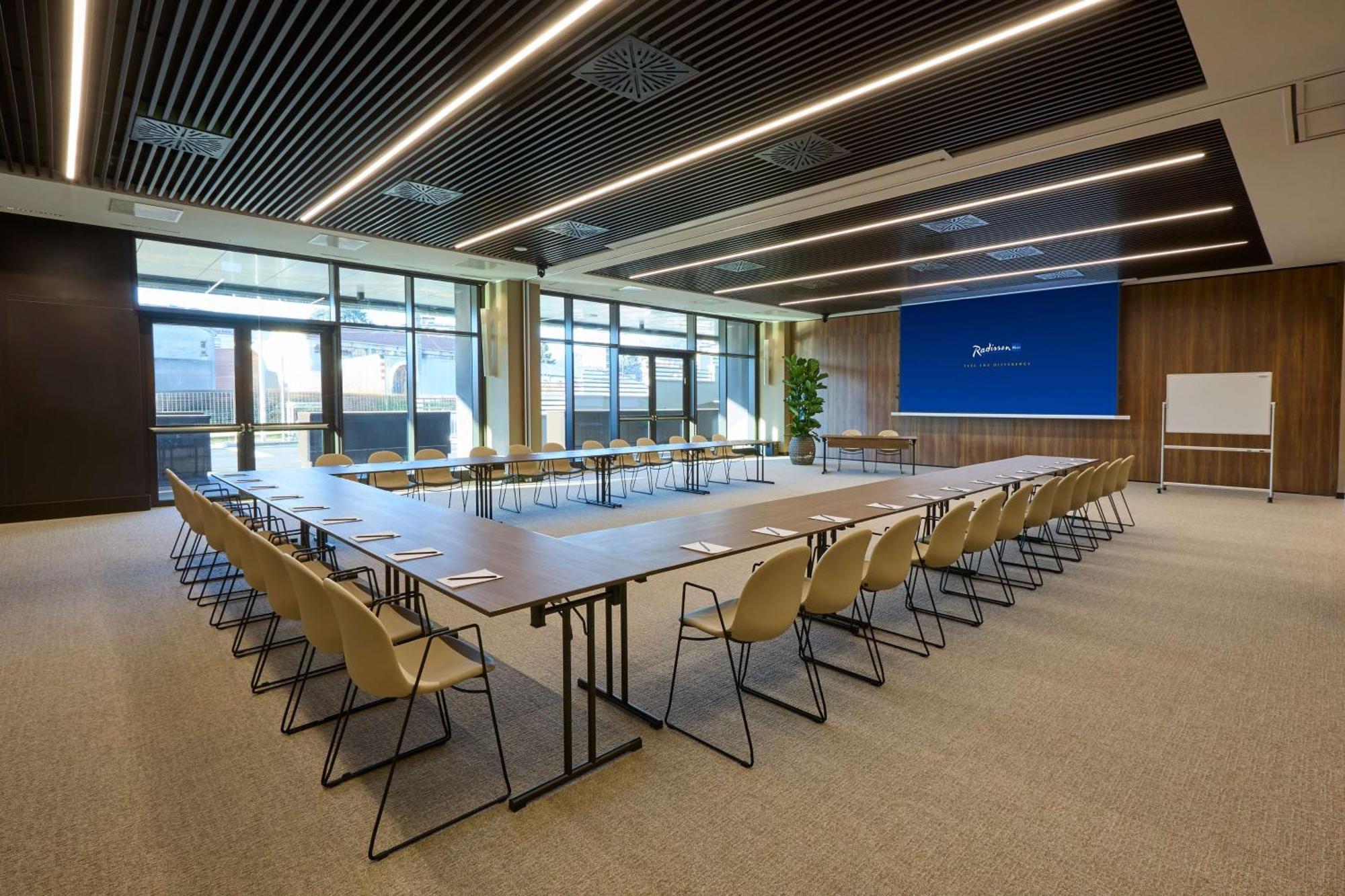 Radisson Blu Hotel, Bergamo Choruslife المظهر الخارجي الصورة