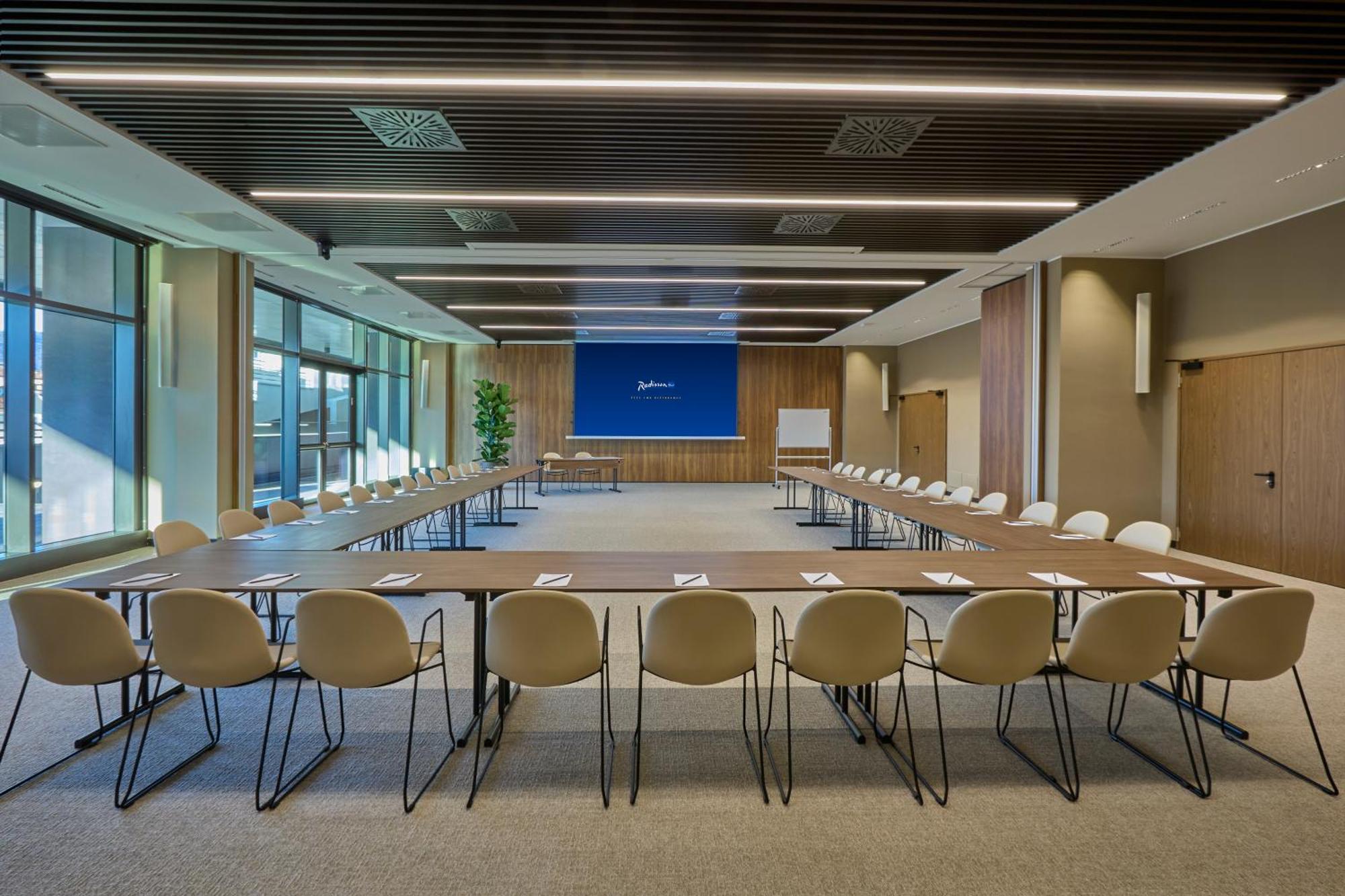 Radisson Blu Hotel, Bergamo Choruslife المظهر الخارجي الصورة