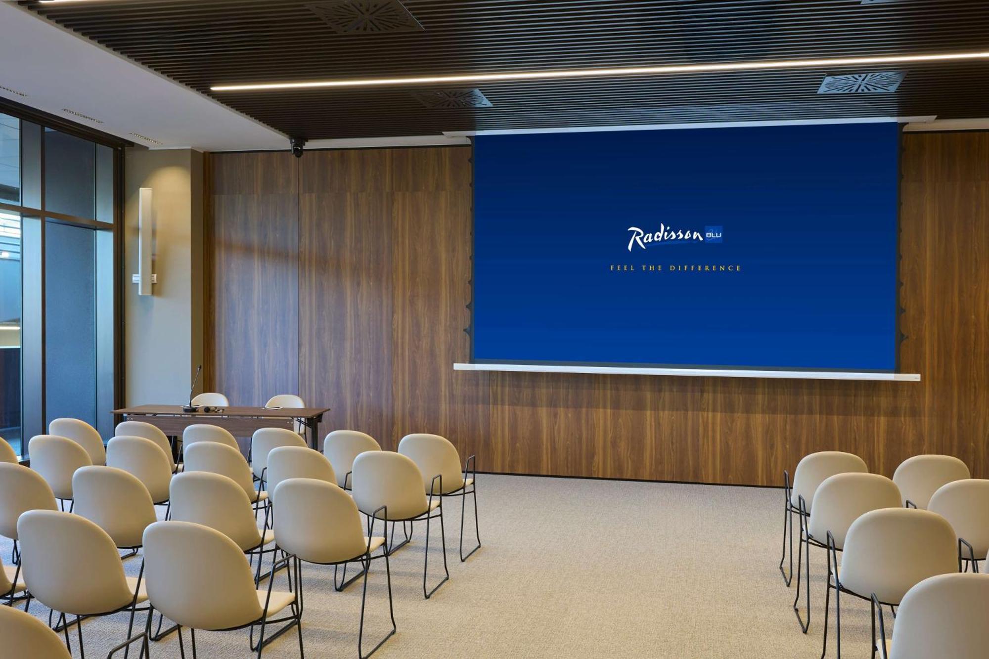 Radisson Blu Hotel, Bergamo Choruslife المظهر الخارجي الصورة
