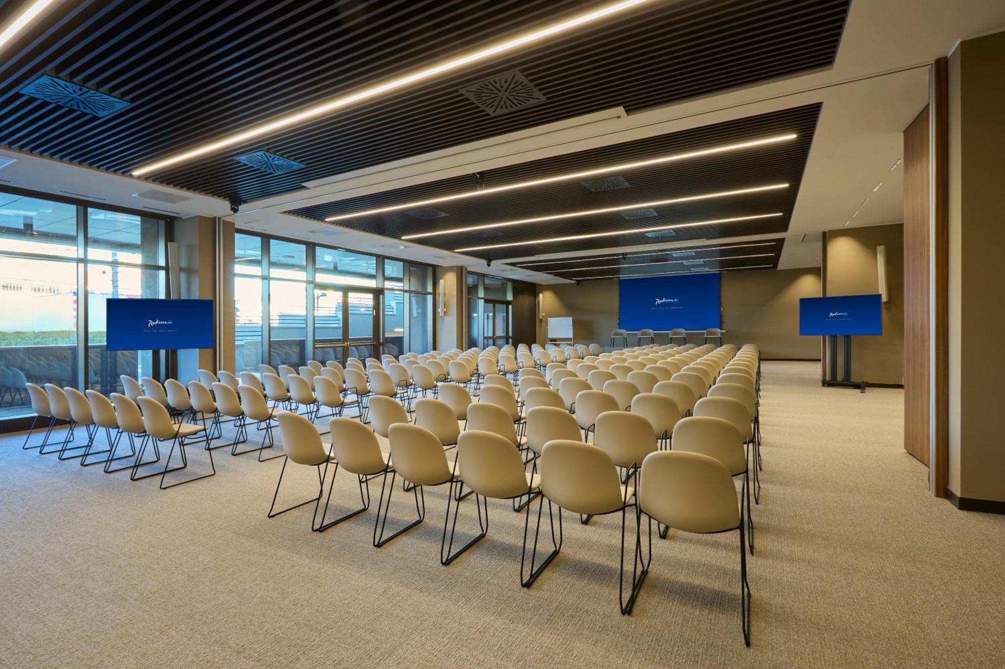 Radisson Blu Hotel, Bergamo Choruslife المظهر الخارجي الصورة