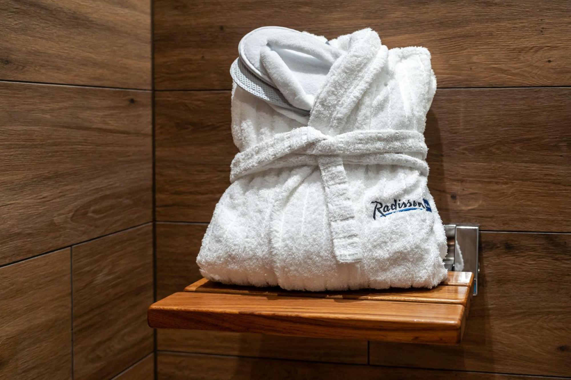 Radisson Blu Hotel, Bergamo Choruslife المظهر الخارجي الصورة