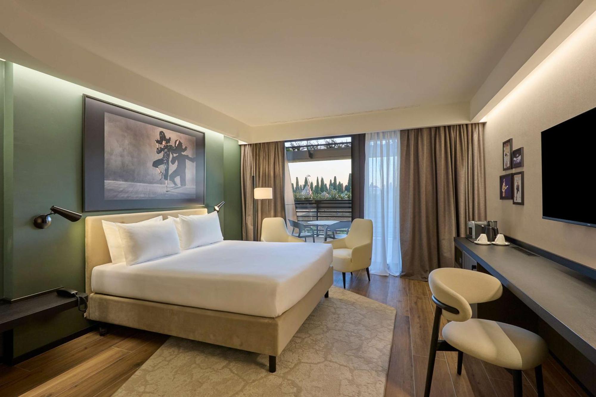 Radisson Blu Hotel, Bergamo Choruslife المظهر الخارجي الصورة